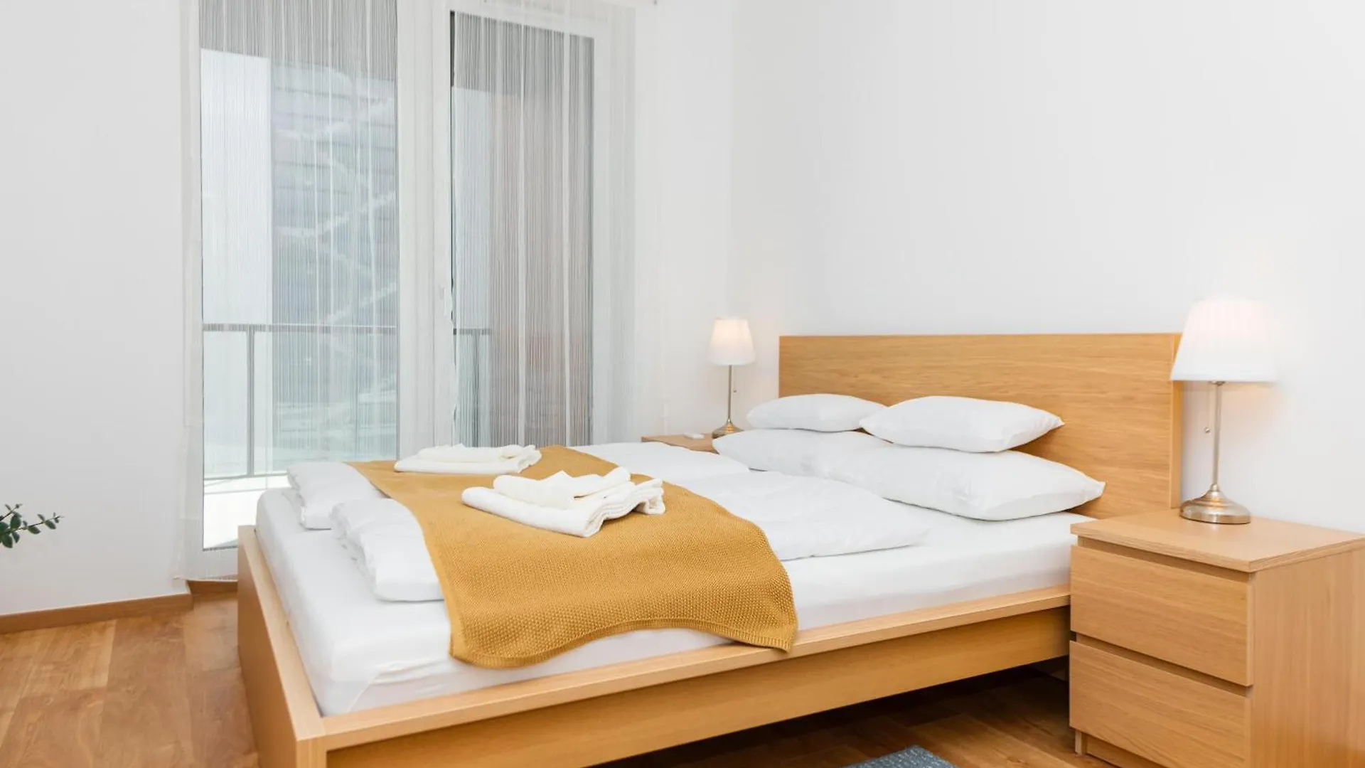 Waterfront City Apartments By Urbanrent Budapest