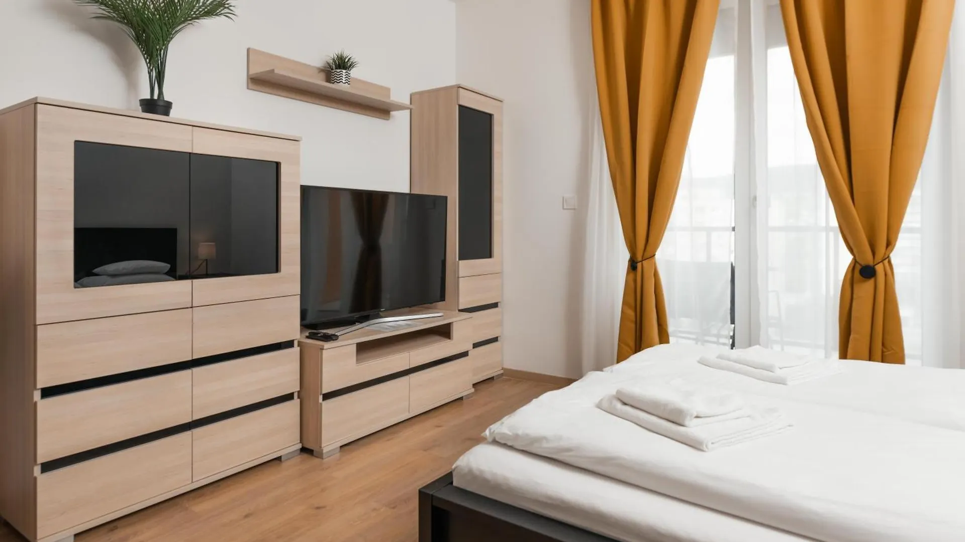 Waterfront City Apartments By Urbanrent Budapest Magyarország