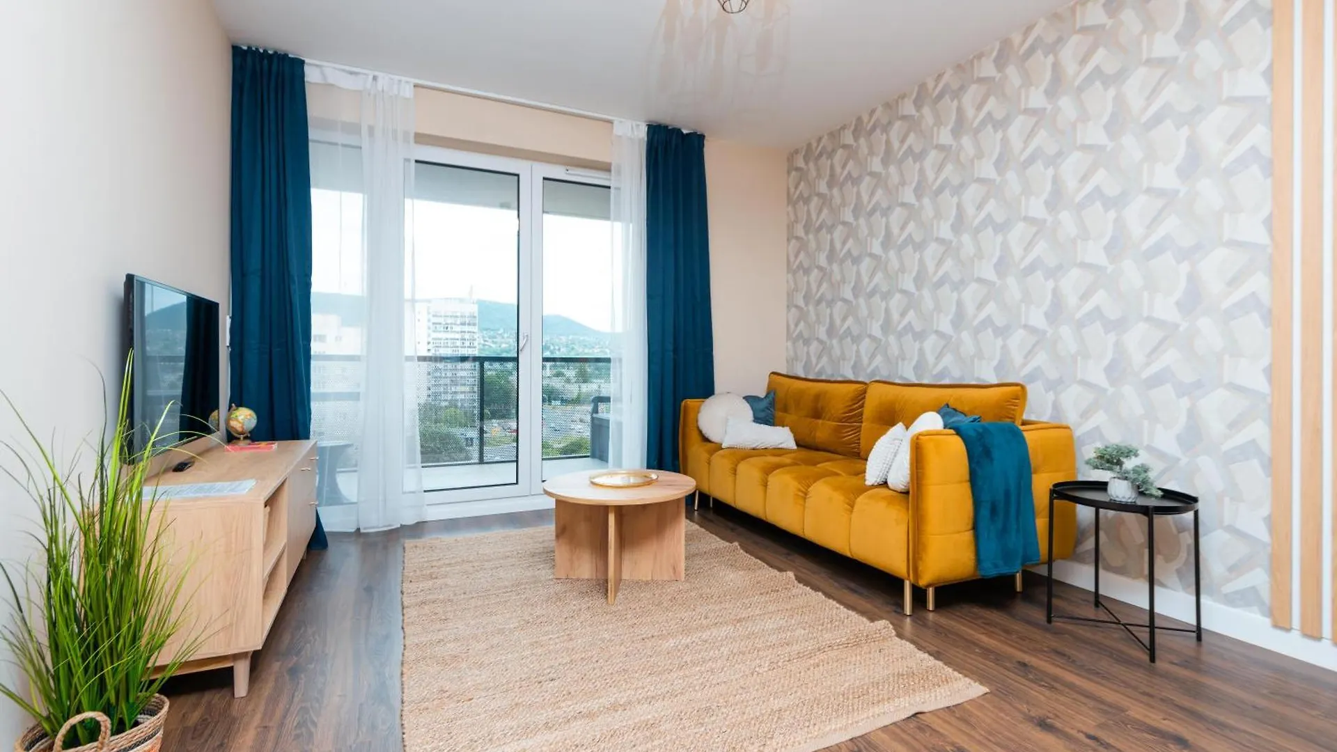 Waterfront City Apartments By Urbanrent Budapest 0*,  Magyarország